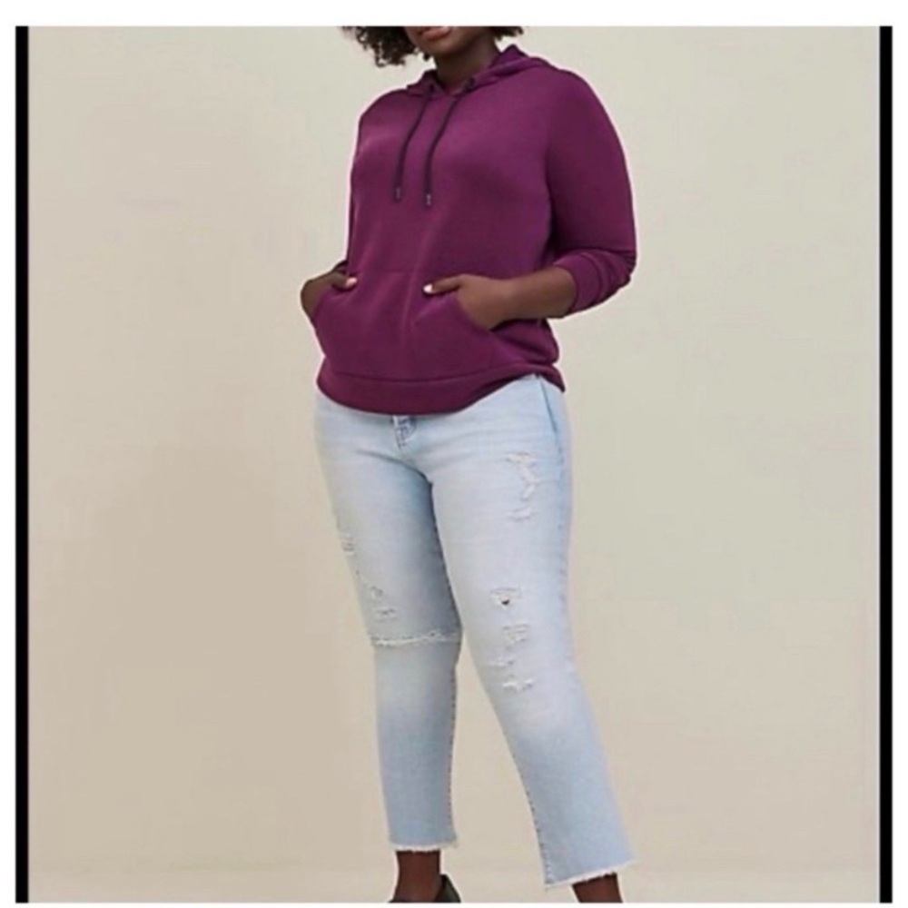 TORRID Active Purple Hooded Sweatshirt - Picture 2 of 10